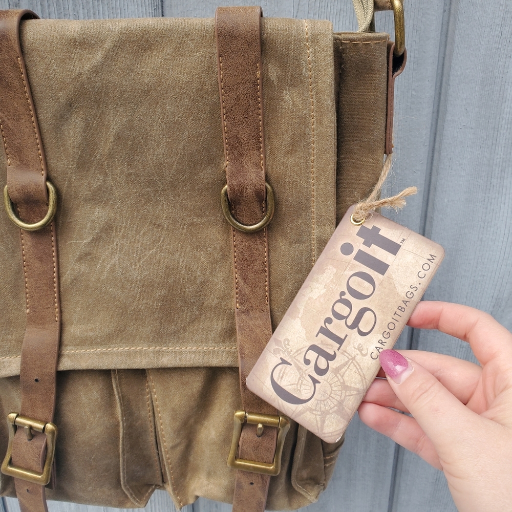 NEW 💥 CargoIt Flap Over Crossbody Canvas Bag - Picture 3 of 8